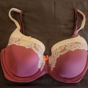 Victoria's Secret Lace Bra in Wine and White